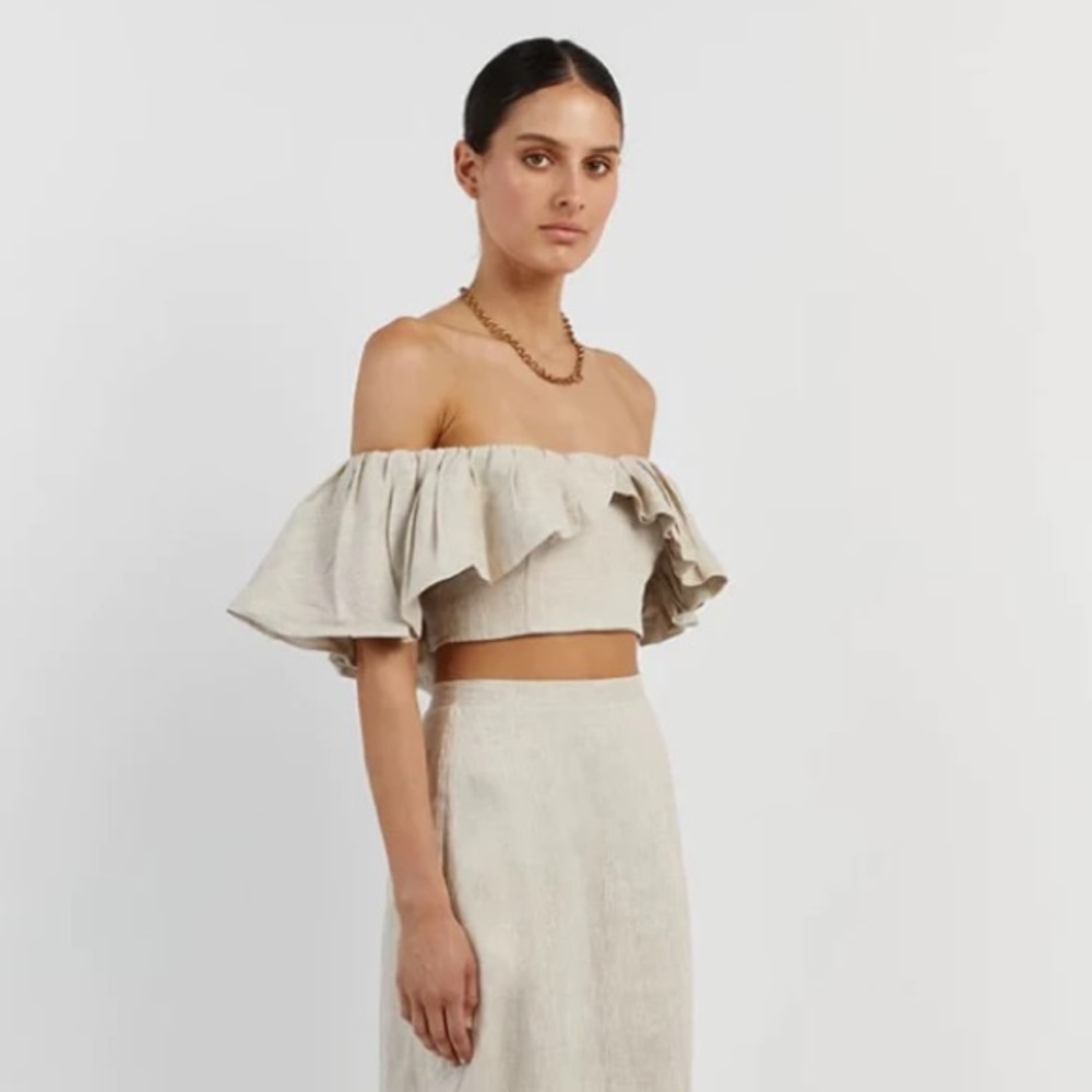 Dissh Isabelle Off Shoulder Crop Top in Black